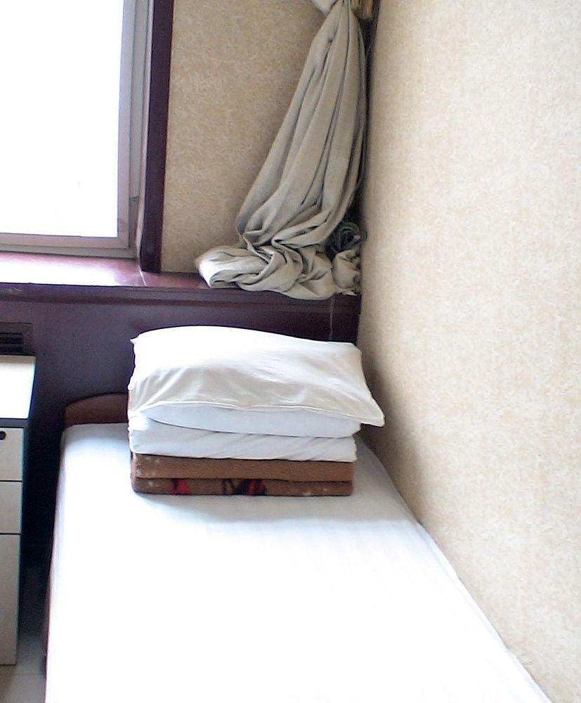 Guangwai Jingbin Hostel West Railway Station Peking Exteriér fotografie